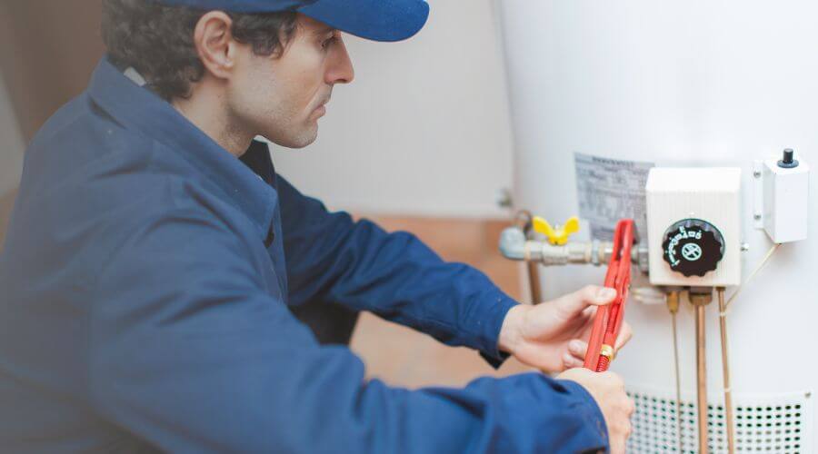 Local tankless water heater installation in Laredo, MO